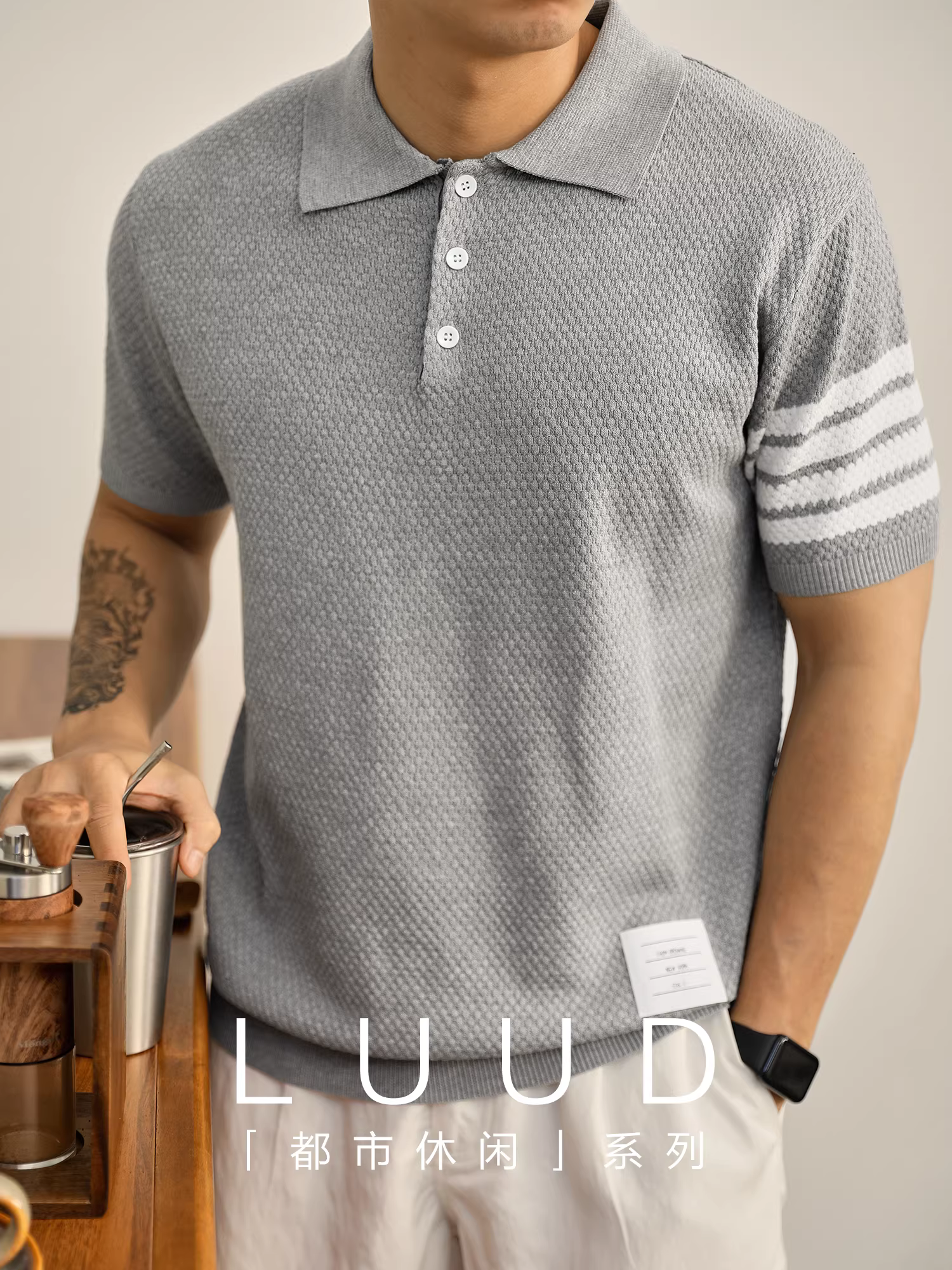 Áo sơ mi Polo lụa mát mẻ bốn sọc của nam giới LUUD mùa hè sang trọng kết cấu tổ ong có cổ dệt kim tay ngắn