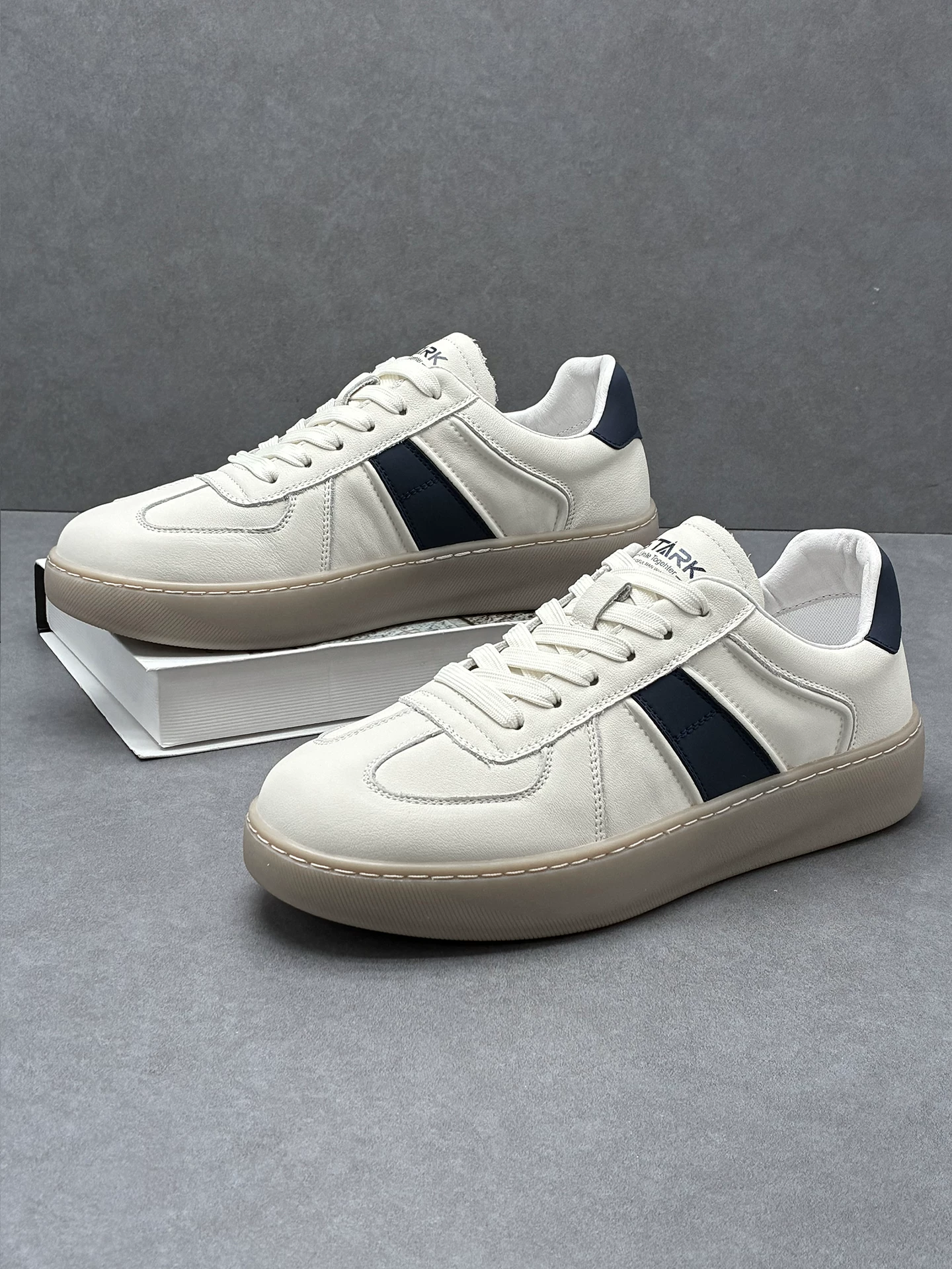Giày nam da thật mùa thu 2025 kiểu Đức mới, giày thể thao đa năng màu trắng, giày sneaker thường ngày, giày vải da bò lớp trên dành cho nam