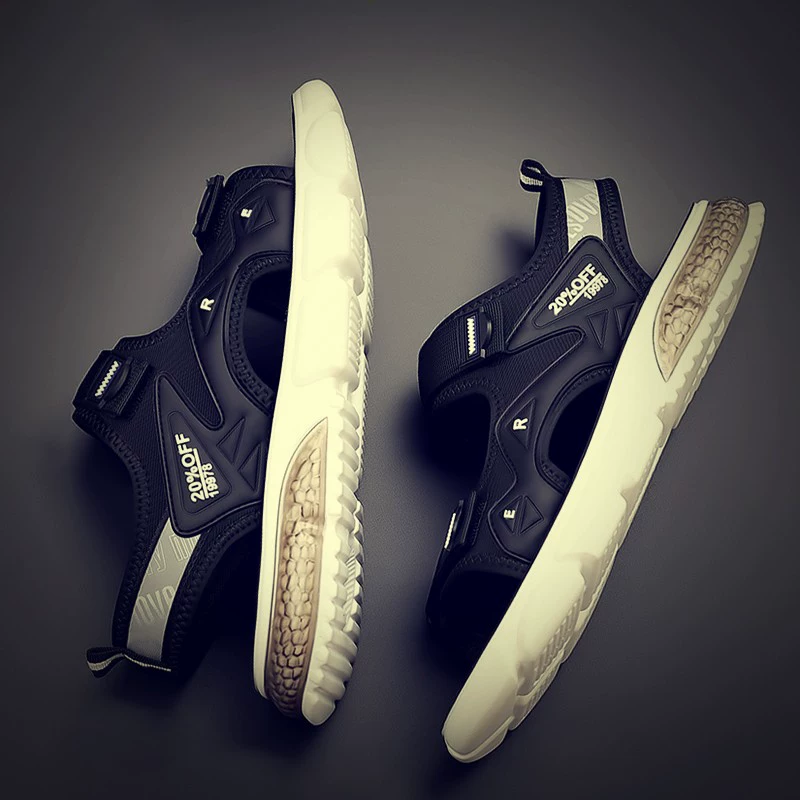Giày sandal kiểu Anh cho nam, kiểu dáng mùa hè mới dành cho các môn thể thao ngoài trời và giải trí, giày đi biển cỡ lớn dành cho nam thanh niên, chống trơn trượt và không thấm nước