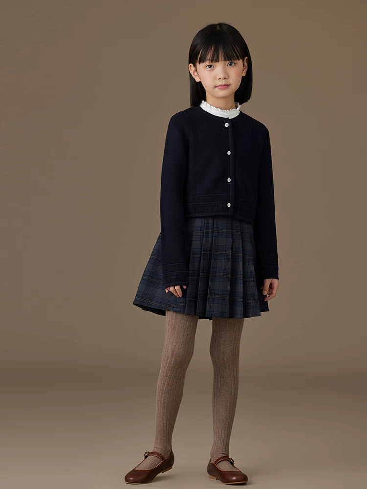 Quần áo trẻ em mùa xuân thu áo khoác trẻ em màu xanh hải quân đa năng áo dệt kim thông thường áo cardigan dệt kim cho bé gái dành cho trẻ lớn hơn