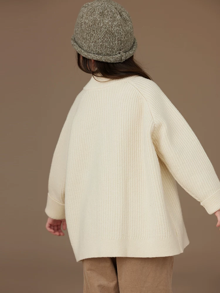 Quần áo trẻ em mùa thu đông áo khoác len trẻ em ấm áp dáng rộng màu be dệt kim cardigan bé trai và bé gái quần áo mùa đông phong cách mới