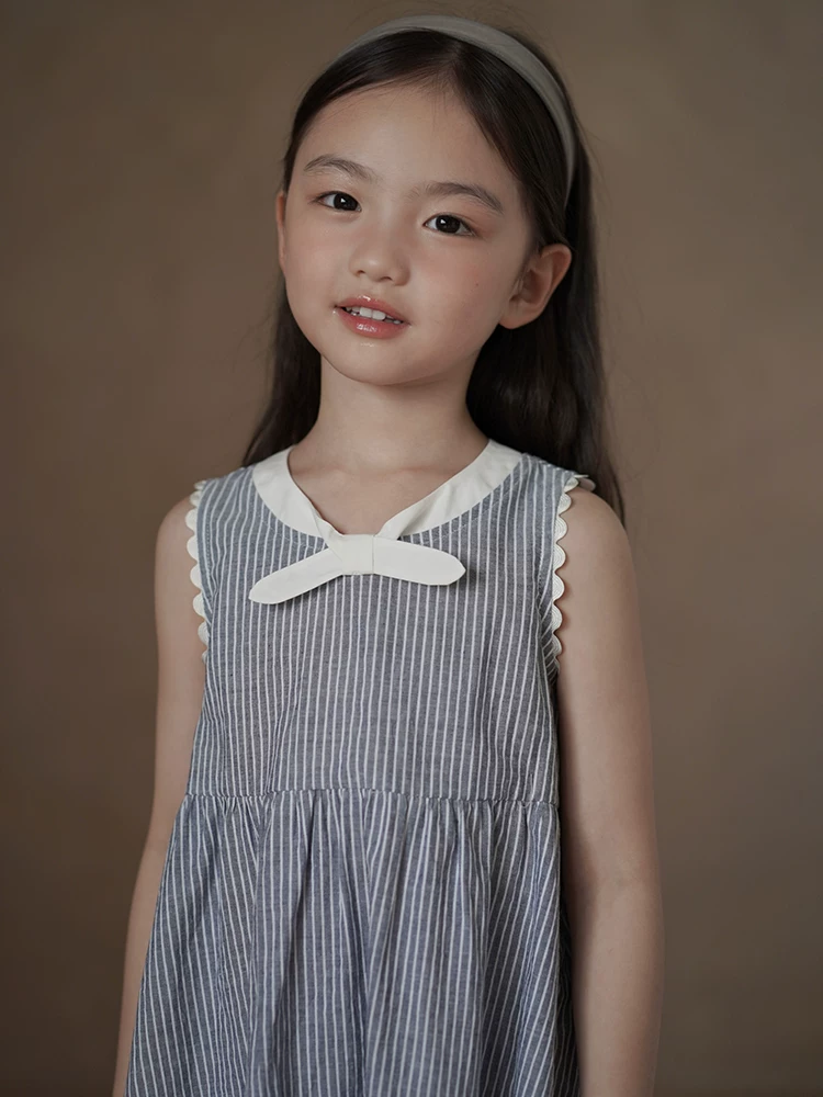 Váy trẻ em mỏng mùa hè, váy cotton dài vừa thân thiện với làn da, váy hai dây sọc cho bé gái lớn hơn.