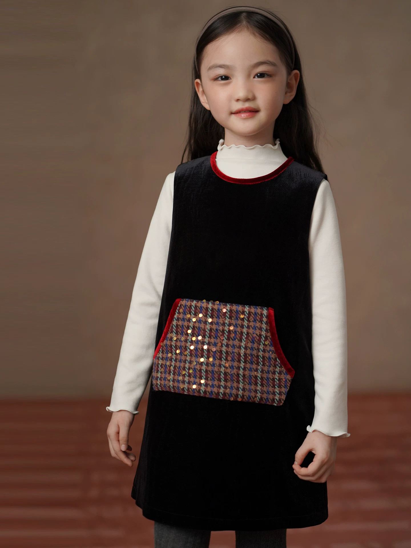 Váy nhung mùa đông cho trẻ em, váy vest kiểu tweed phối màu thời trang, váy dài trung bình có đệm bông cho bé gái