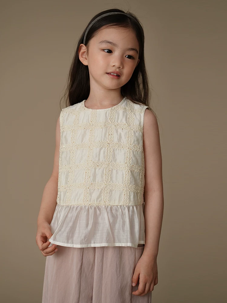 Áo vest trẻ em mùa hè với áo sơ mi chắp vá ngọt ngào và dễ thương dành cho bé gái, áo đơn giản và giản dị dành cho trẻ lớn, mỏng.