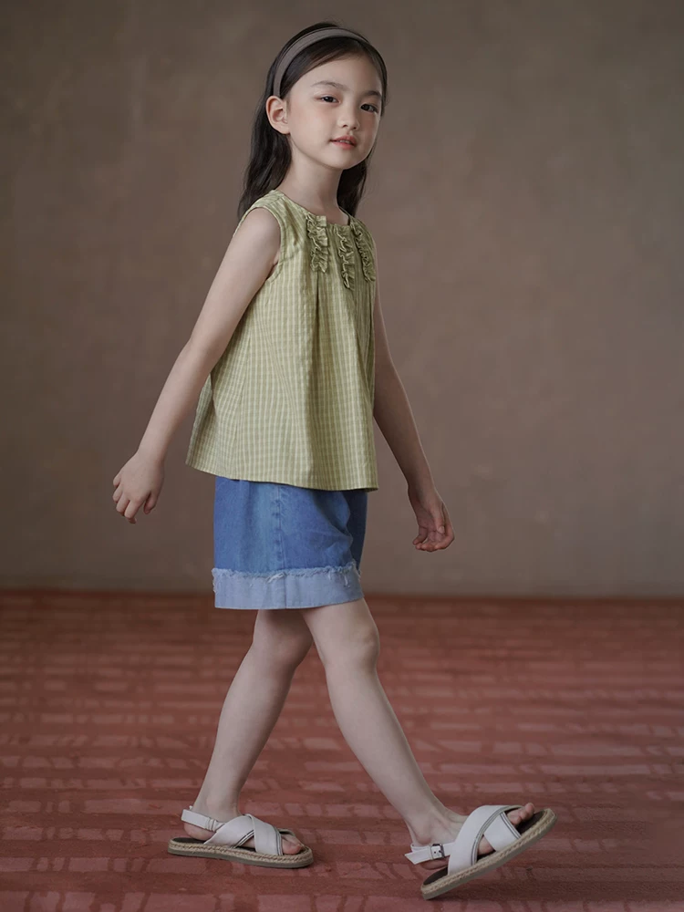 Quần short trẻ em mỏng mùa hè, quần short cotton thông thường thân thiện với làn da, quần short denim cho bé gái, kiểu dáng cổ điển đa năng.