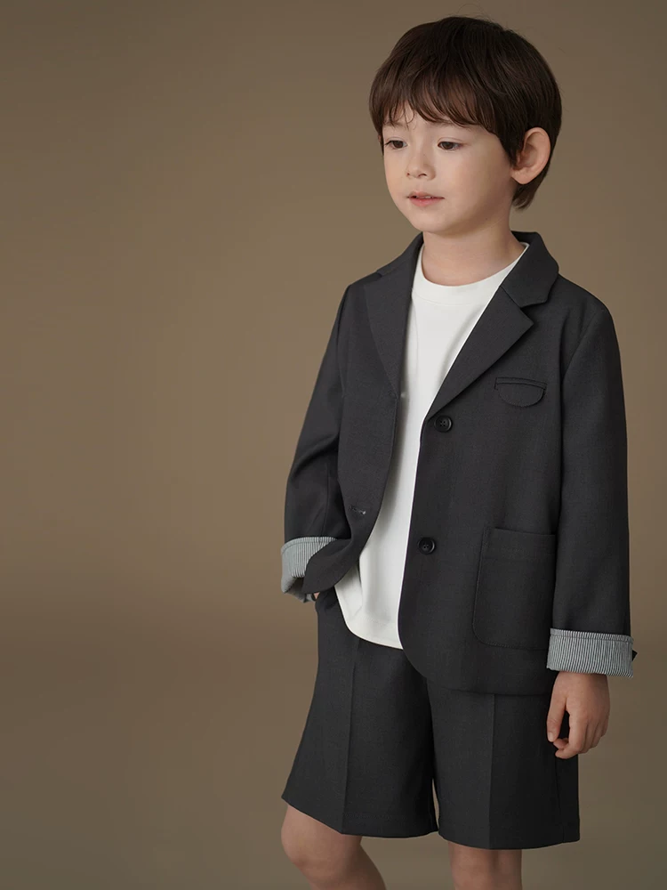 Quần áo trẻ em cho mùa xuân và mùa thu, áo blazer màu xám đơn giản và thanh lịch theo phong cách học đường dành cho bé trai và bé gái, bộ vest mỏng lịch sự.