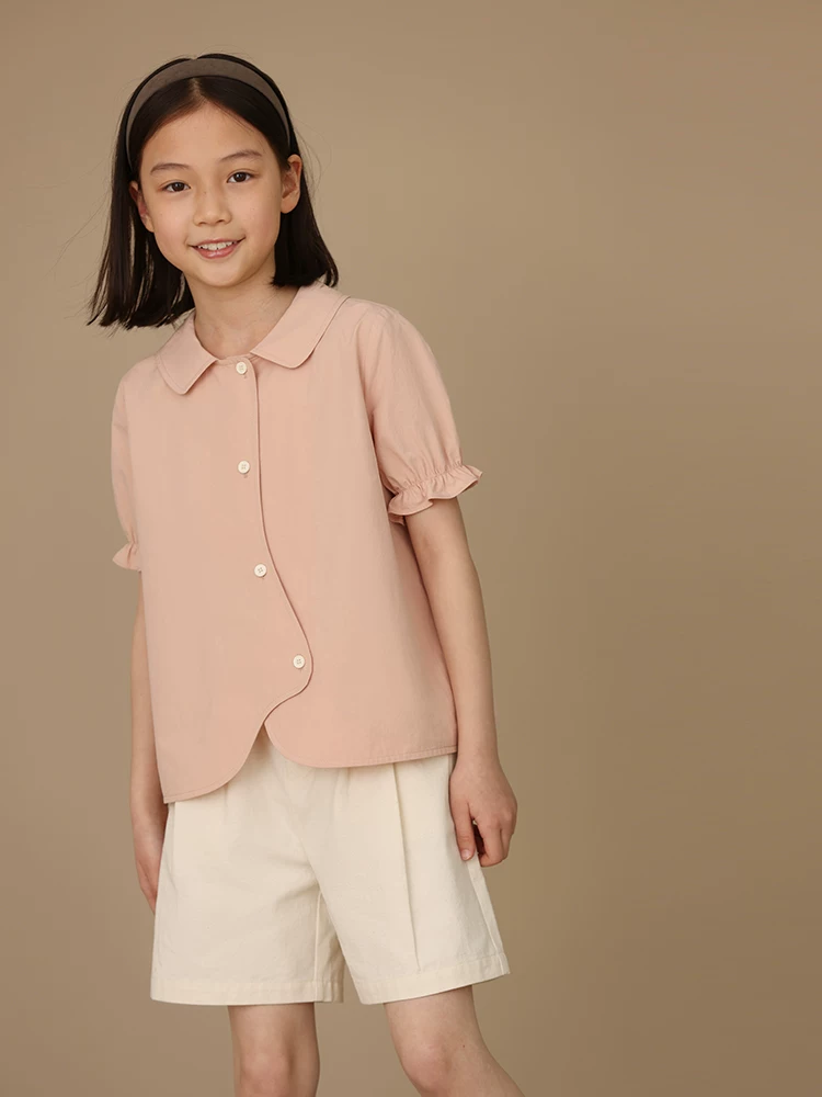 Quần áo trẻ em Hazi Sản phẩm mới: Quần short cotton-linen dáng rộng, thiết kế cạp lưng bán co giãn, một khuy, kiểu dáng thường ngày dành cho mẹ và bé gái mùa hè.