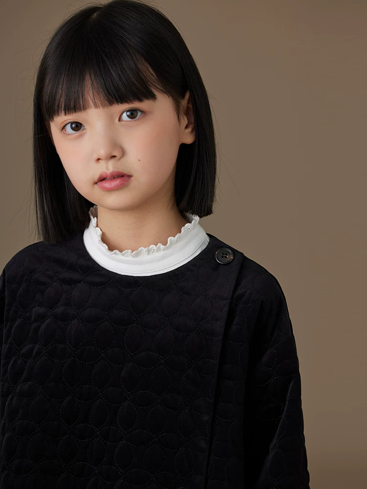 Quần áo trẻ em mùa thu đông ấm áp áo khoác dài vừa phải cho bé gái áo khoác cotton giản dị phong cách cha mẹ và con cái