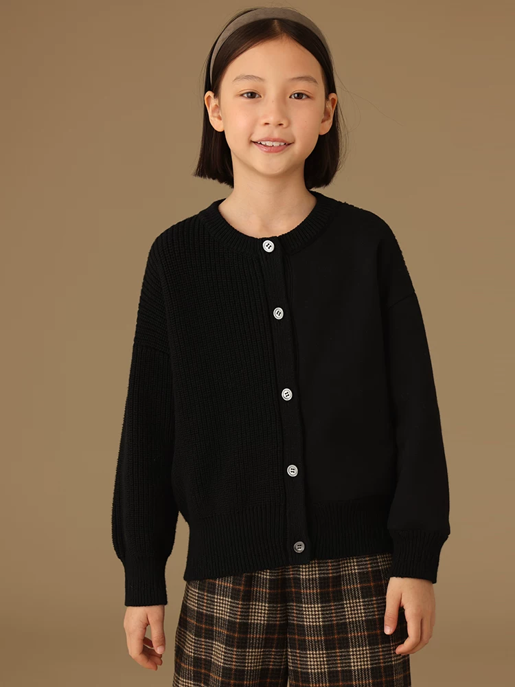 Quần áo trẻ em mùa xuân thu áo len dệt kim trẻ em áo len cotton nguyên chất đơn giản giản dị áo khoác mỏng màu đen cho bé trai và bé gái