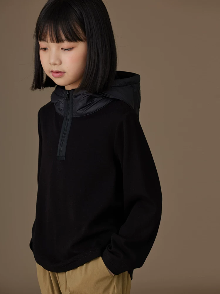 Quần áo trẻ em áo khoác đen đơn giản dáng rộng đa năng áo bé trai bé gái áo hoodie có mũ mùa xuân thu phong cách mới