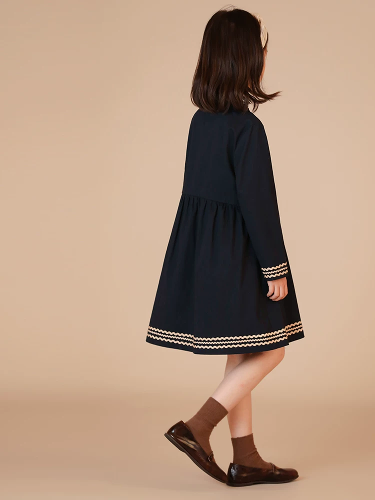 Quần áo trẻ em mùa xuân thu, đầm dạ hội trẻ em chất liệu cotton 100%, cổ ren, màu xanh navy, kiểu học sinh, đầm dài tay cho bé gái, trang phục dạ hội