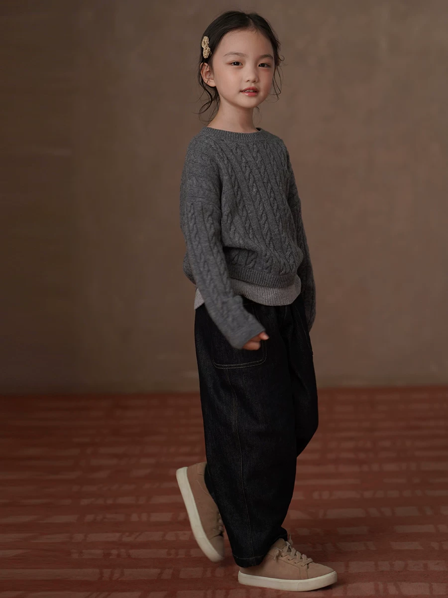 Quần denim mùa đông cho trẻ em có lớp lót lông cừu, quần dài ấm áp thường ngày cho bé trai và bé gái, quần ống rộng cho trẻ lớn hơn.
