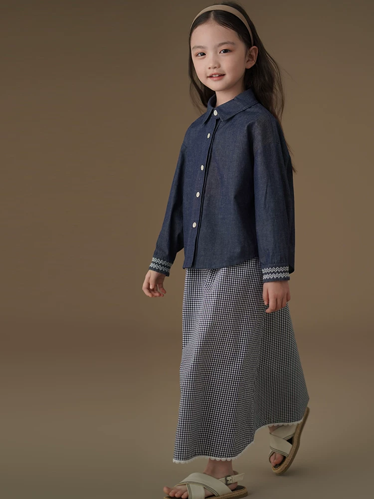 Áo sơ mi denim kiểu Nhật cho bé gái, mùa xuân thu, dáng rộng, phong cách thường ngày, trang phục mùa xuân cho bé gái, kiểu mới 2025