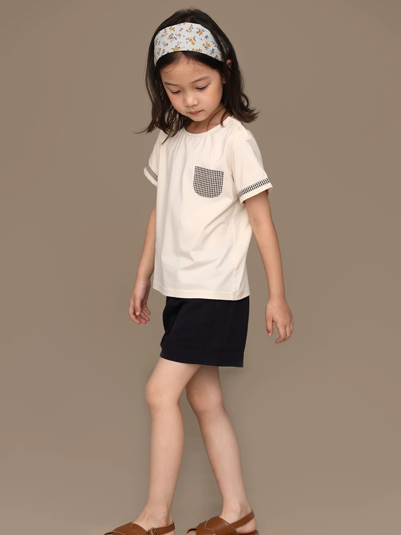 Hazi Quần Áo Trẻ Em Mùa Hè Phong Cách Mới Unisex Cotton Nhanh Khô Màu Khối Áo Thun Tay Ngắn Cho Bé Áo Lót