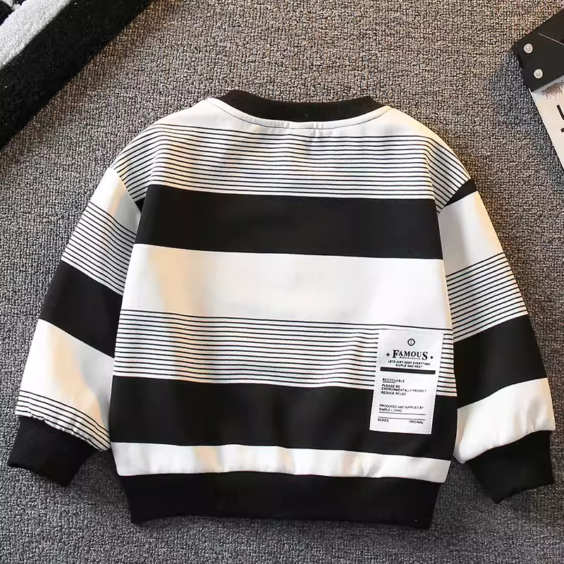 Áo thun bé trai mùa xuân thu thời trang kiểu mới 2025 dành cho bé trai trẻ, áo kiểu xuân thời thượng