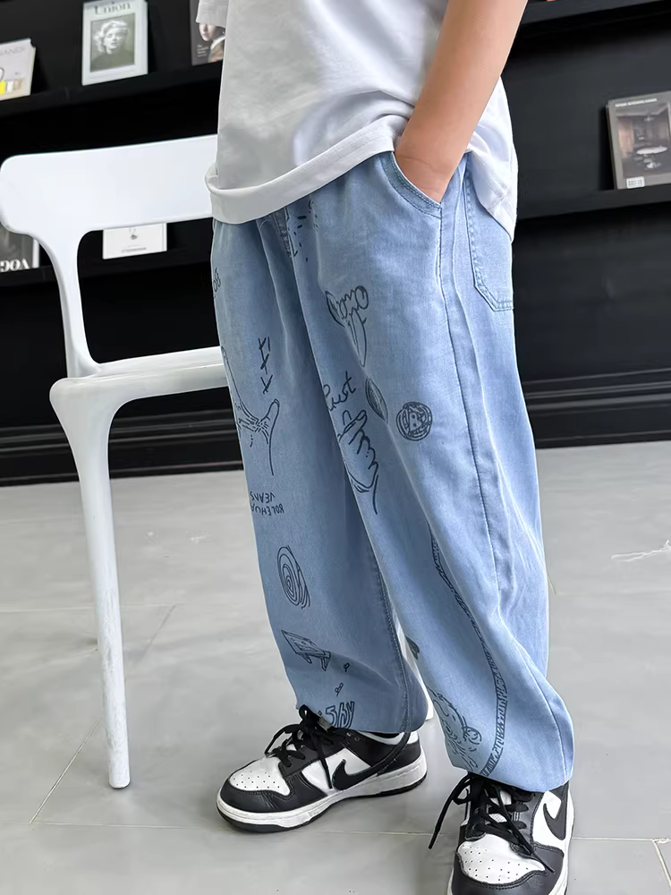 Quần chống muỗi cho bé trai, kiểu dáng mỏng mùa hè 2025, quần jean Tencel mới cho bé trai, quần lụa đá mát mẻ cho bé