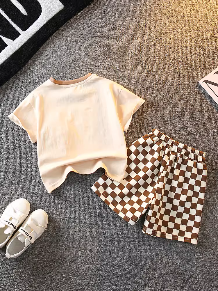 Bộ đồ hè bé trai 2025 kiểu Hàn Quốc thời trang, cá tính, bộ hai mảnh hot trend mạng xã hội