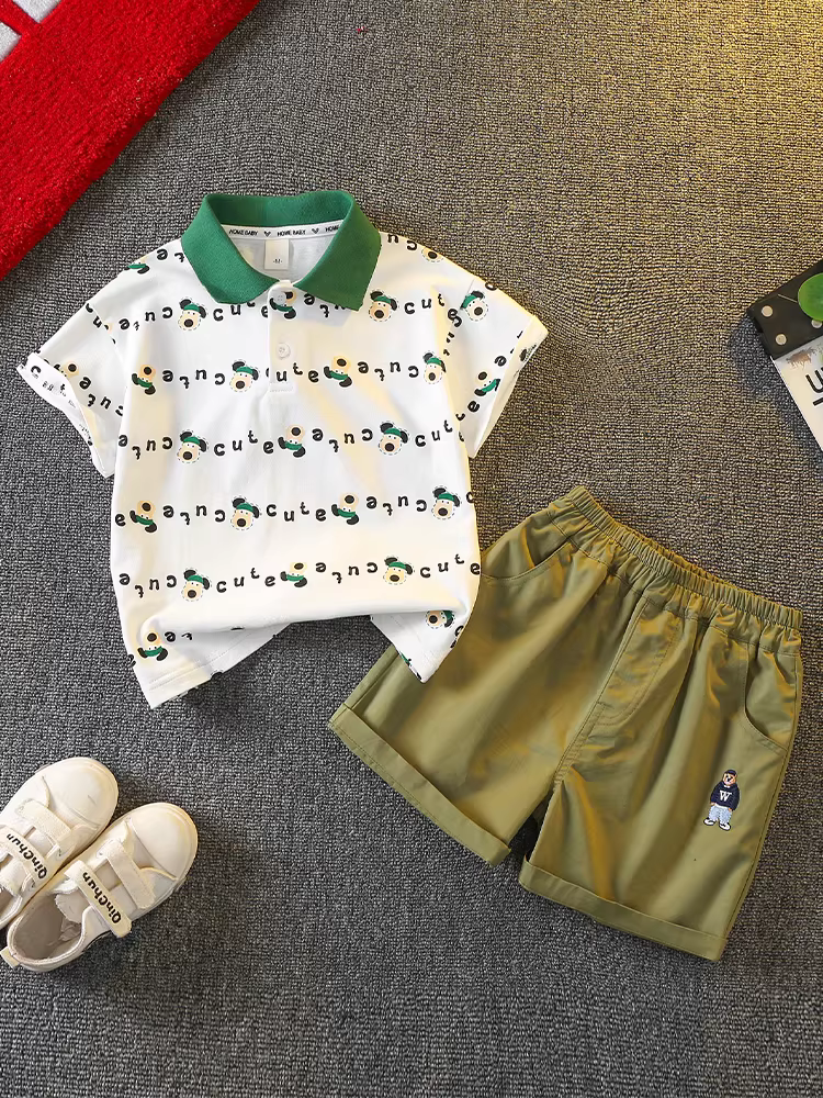 Bộ đồ hè bé trai 2025 kiểu dáng mới thời trang, trang phục hè bé sơ sinh, áo polo ngắn tay, quần áo trẻ em thời thượng, quần áo trẻ em hợp xu hướng