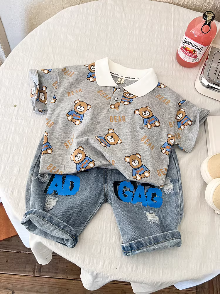 Bộ quần áo hè bé trai 2025 kiểu dáng mới thời trang áo polo sọc quần áo mùa hè ngắn tay cho bé trai