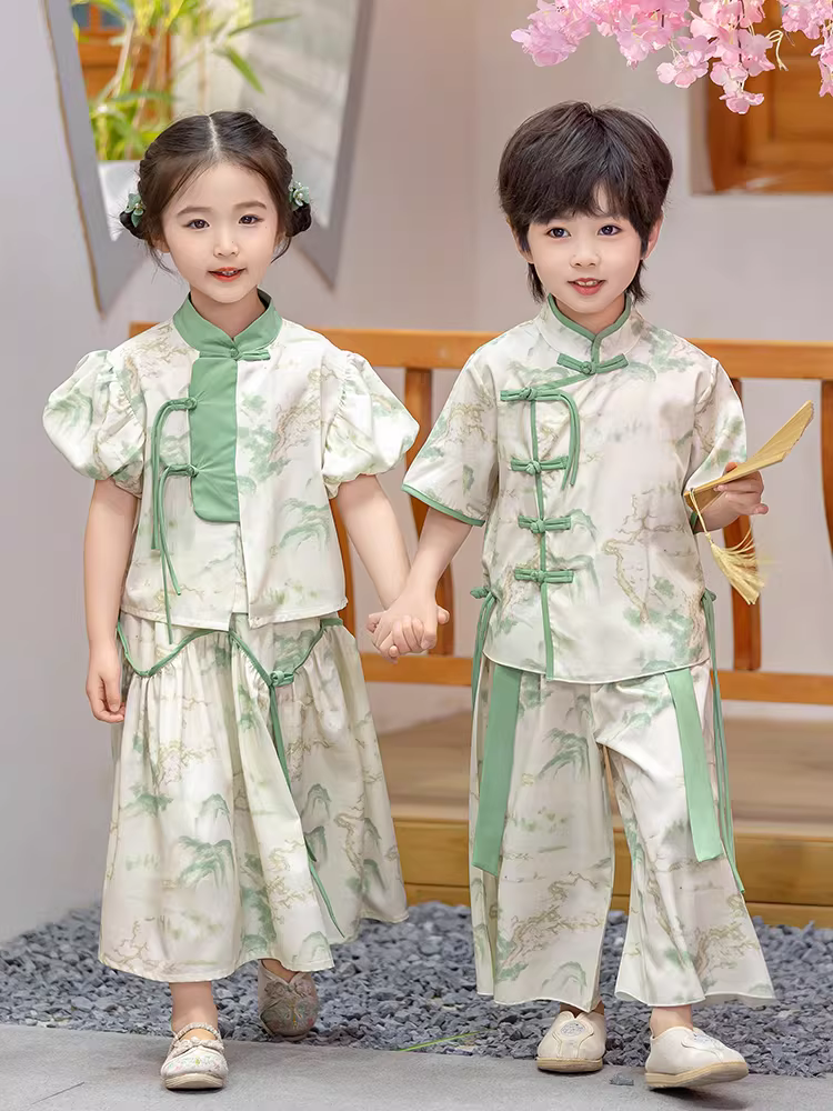 Trang phục Hanfu cho trẻ em, trang phục Đường phong cách Trung Hoa cho bé trai, trang phục cổ xưa cho bé gái, trang phục biểu diễn văn hóa truyền thống Trung Quốc kiểu Trung Hoa mùa hè cho bé trai ngày 1 tháng 6.