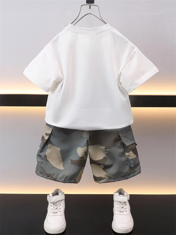Bộ đồ hè bé trai 2025, quần áo hè ngắn tay trẻ em mới, thời trang và đẹp trai, phong cách đường phố hot trend mạng xã hội, bộ hai mảnh