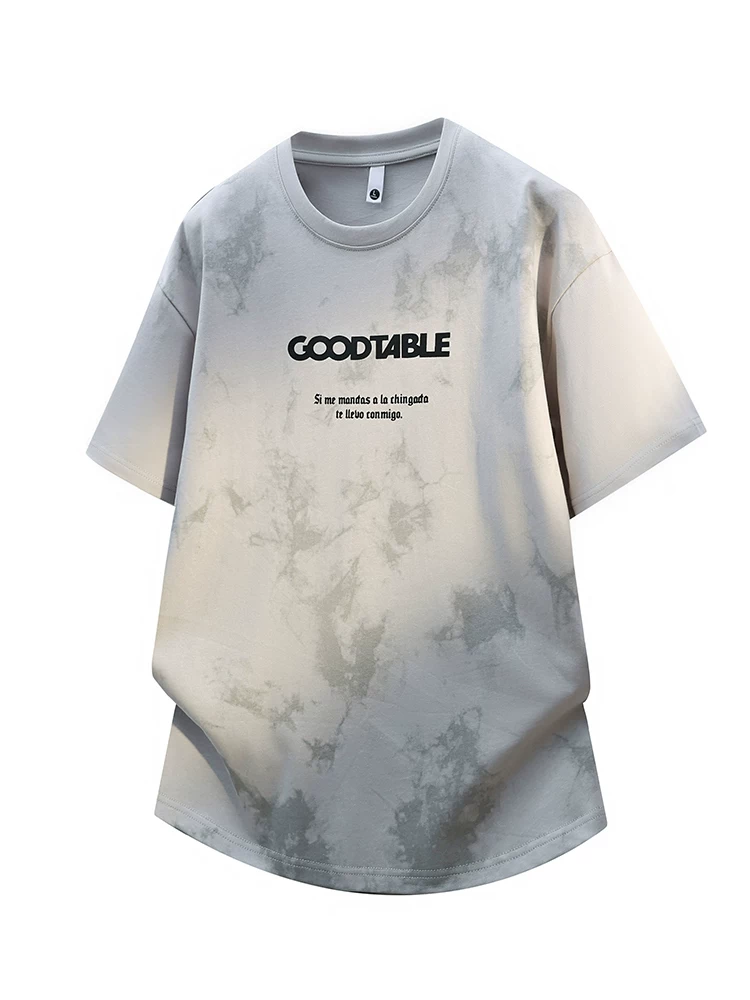Áo thun nam cổ tròn kiểu Mỹ in chữ tie-dye của Jeanswest, kiểu dáng rộng rãi cao cấp mùa hè, tay ngắn thoáng mát và dễ chịu.