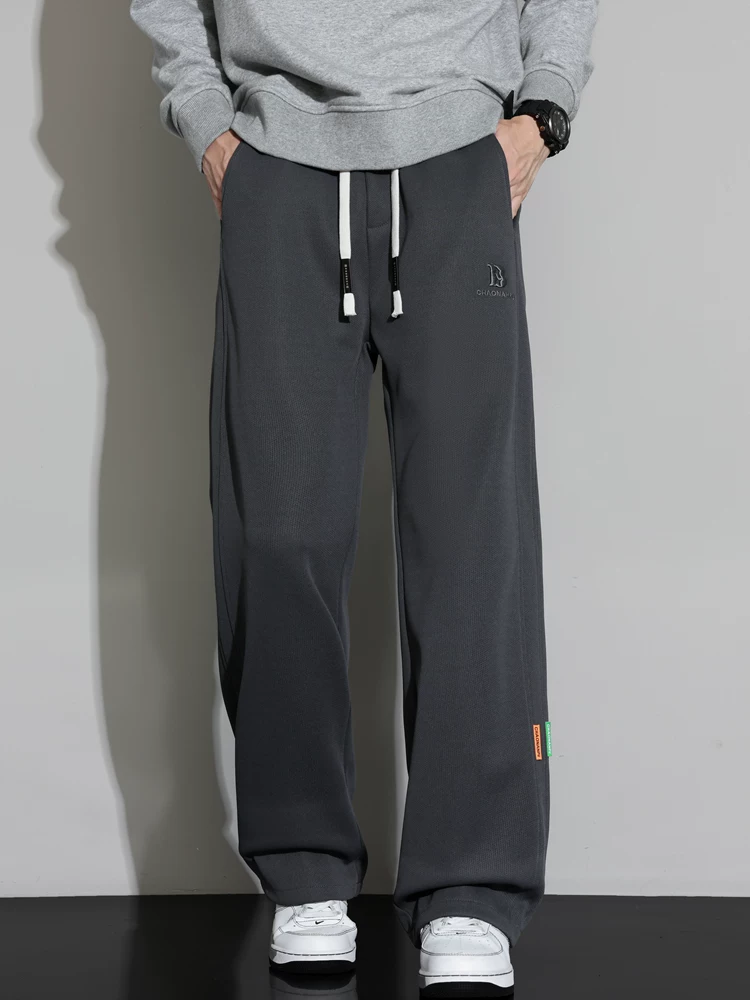 Quần dài dáng suông phong cách Mỹ của Jeanswest dành cho nam, thương hiệu thời trang xuân thu, quần dài đa năng phong cách và cao cấp.