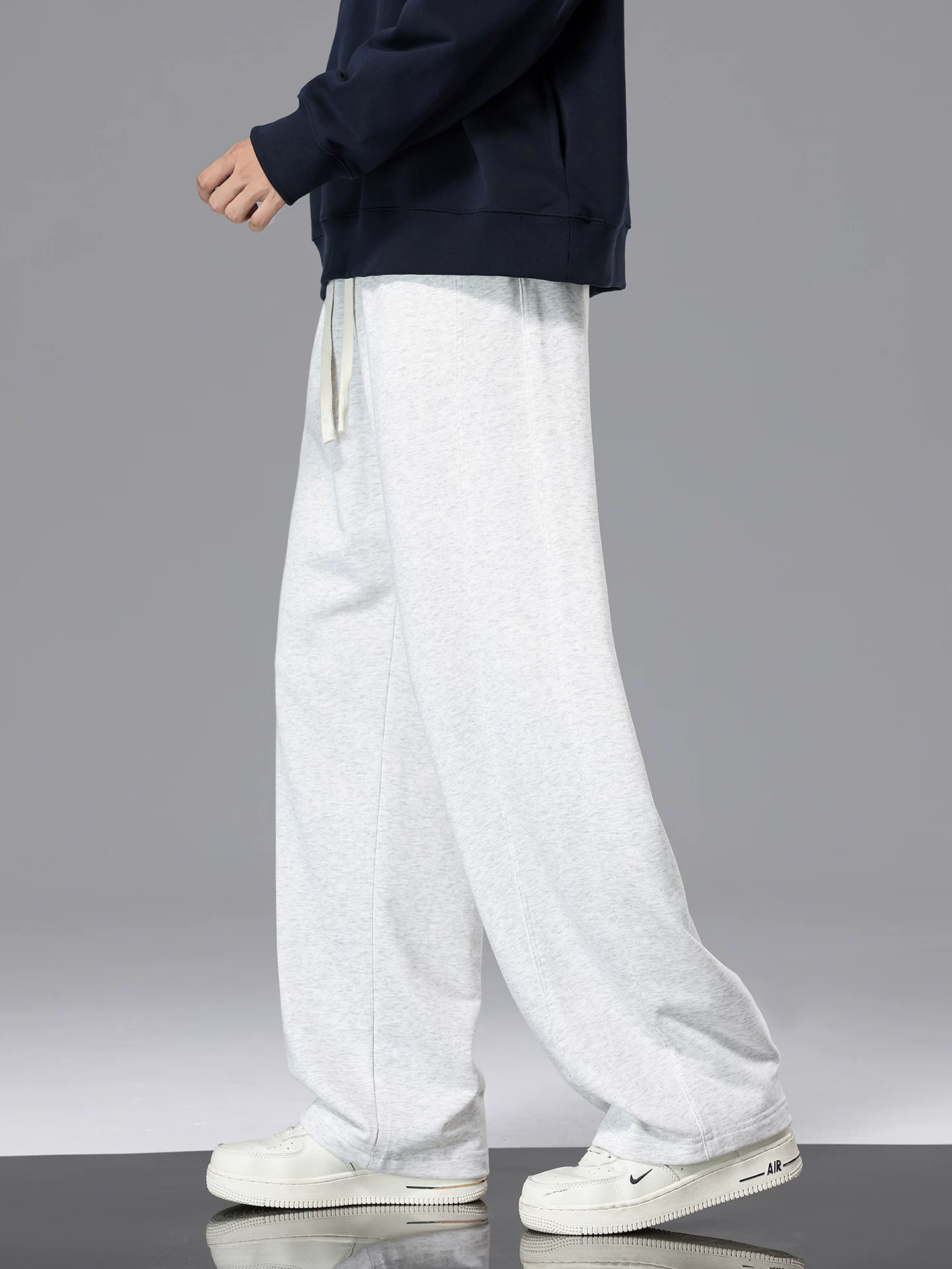 Quần dài ống đứng màu xám của Jeanswest dành cho nam, quần dài dáng rộng đa năng mùa xuân thu, quần thể thao thông thường đa năng.