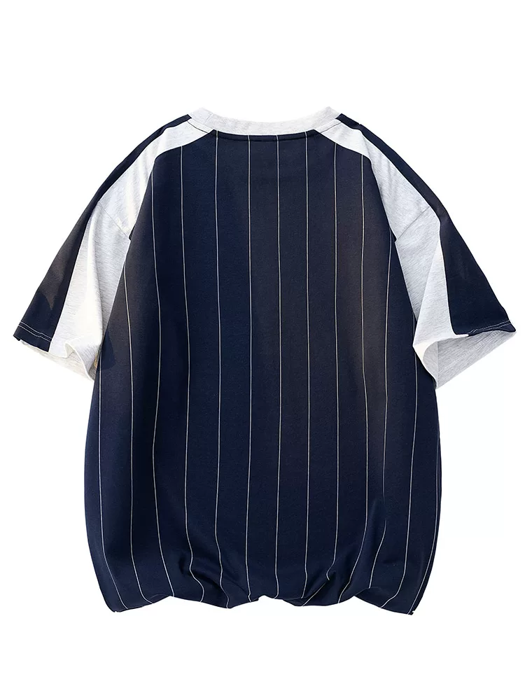 Áo thun nam Jeanswest phong cách Mỹ cổ điển, phối vải chắp vá, tay ngắn, mùa hè 2025, kiểu dáng mới, đa năng, rộng rãi.
