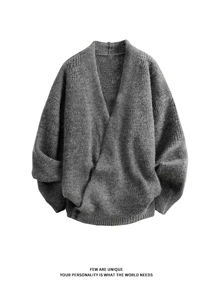 Áo cardigan dệt kim cổ V mới của Jeanswest 2025 dành cho nam, phong cách mùa đông thoải mái, lót lông cừu, dày dặn, dáng rộng, áo len ấm áp.