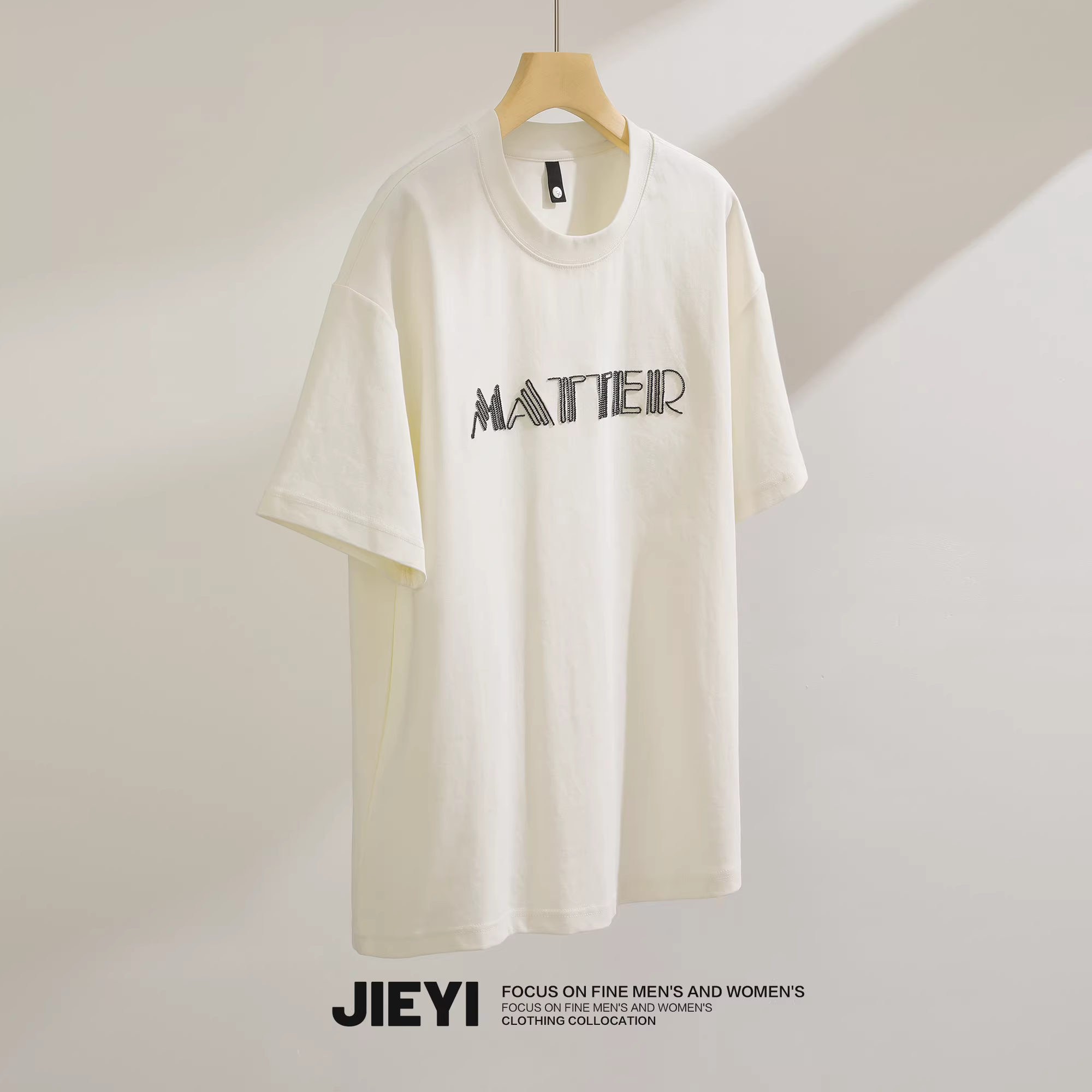 Ưu đãi đặc biệt: Áo thun ngắn tay thời trang thêu phối màu kiểu Anh, phong cách mới mùa hè tươi mát, áo nam cổ tròn.