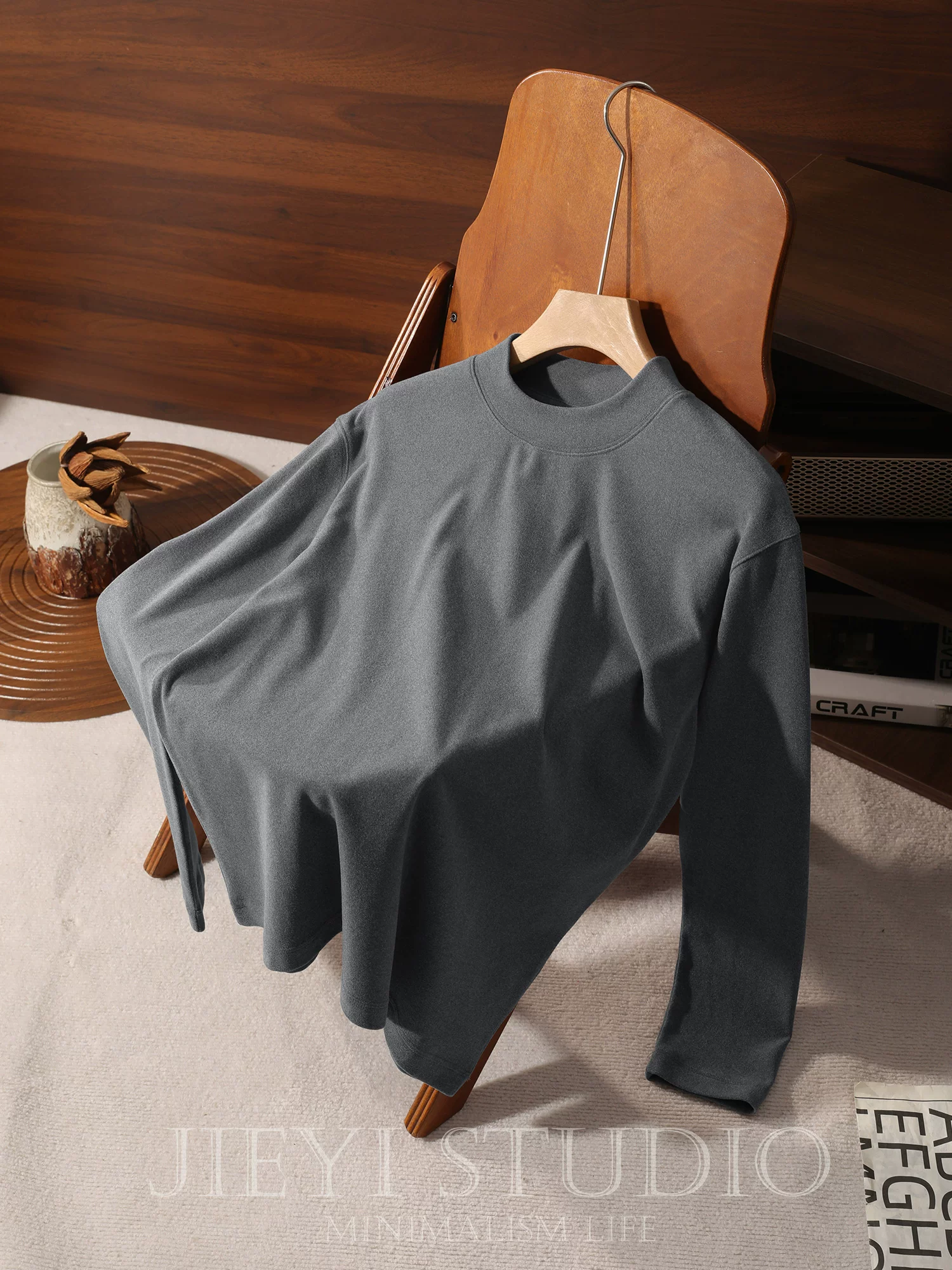 Áo thun ôm sát màu đỏ JIEYI Ankora, chất liệu nhung mềm mại của Đức, hai mặt chải kỹ, kiểu áo trơn.