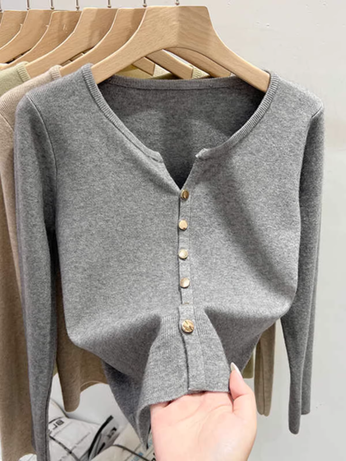 Áo sơ mi nữ dài tay mùa thu đông kiểu mới, dáng ôm, kiểu cardigan thanh lịch, giảm giá thương hiệu Châu Âu