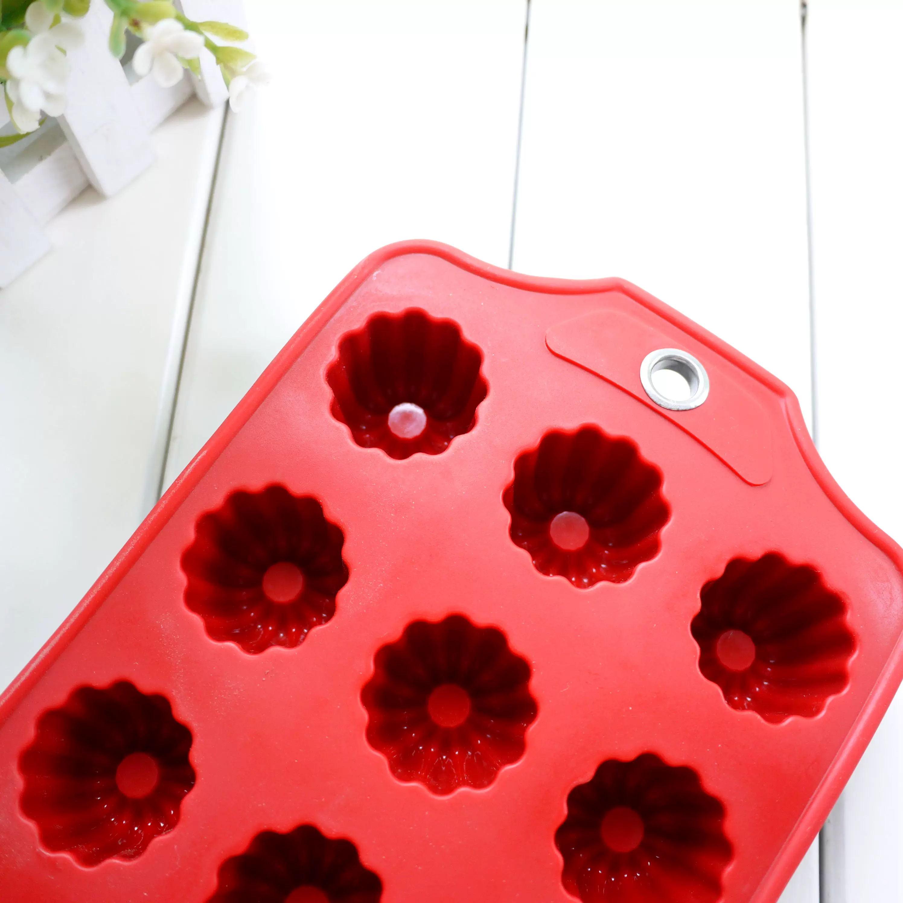 Khuôn làm bánh Canelé mini 12 lỗ bằng silicon, khuôn nướng bánh pudding, dùng được trong lò nướng, xuất khẩu sang Pháp.