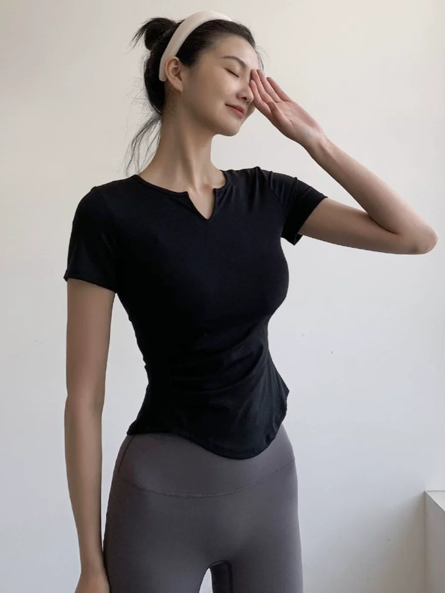 Quần áo tập yoga phong cách mới Áo thun thể thao chạy bộ dành cho nữ mùa thu đông Áo tập thể dục dài tay cao cấp Quần áo tập Pilates