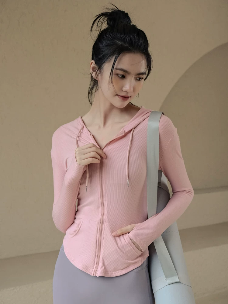 Áo thể thao yoga mới mùa xuân hè dành cho nữ, áo khoác thường ngày dài tay ôm sát, nhanh khô, quần áo tập thể dục có mũ trùm đầu