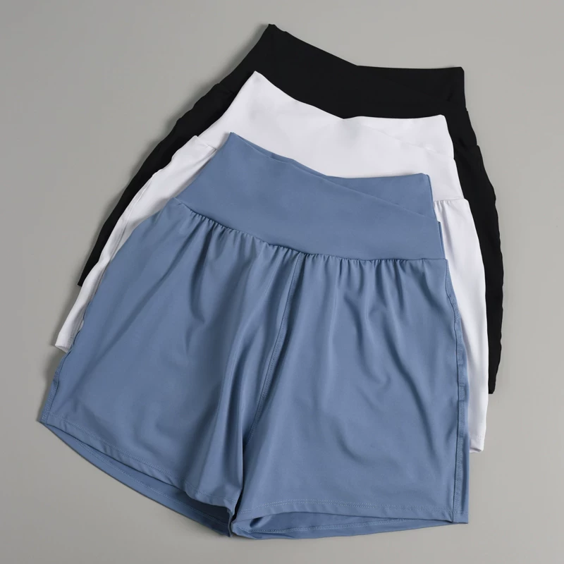 Quần short thể thao nữ dùng để chạy bộ, nhanh khô, chống lộ, quần tập gym, cạp cao, dáng rộng, giúp thon gọn, thích hợp mặc ngoài trời, quần short tập yoga cho mùa hè.