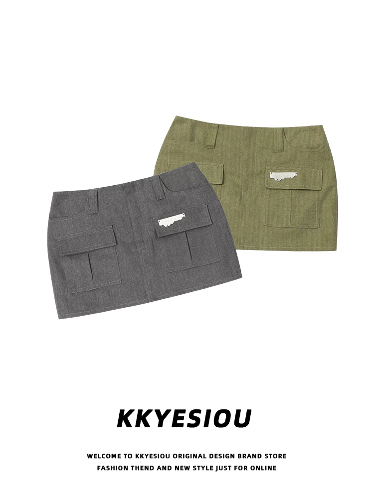 Váy ngắn màu xanh quân đội phong cách đường phố Mỹ KKyesiou, kiểu preppy, thiết kế công sở, cạp cao ôm sát hông.