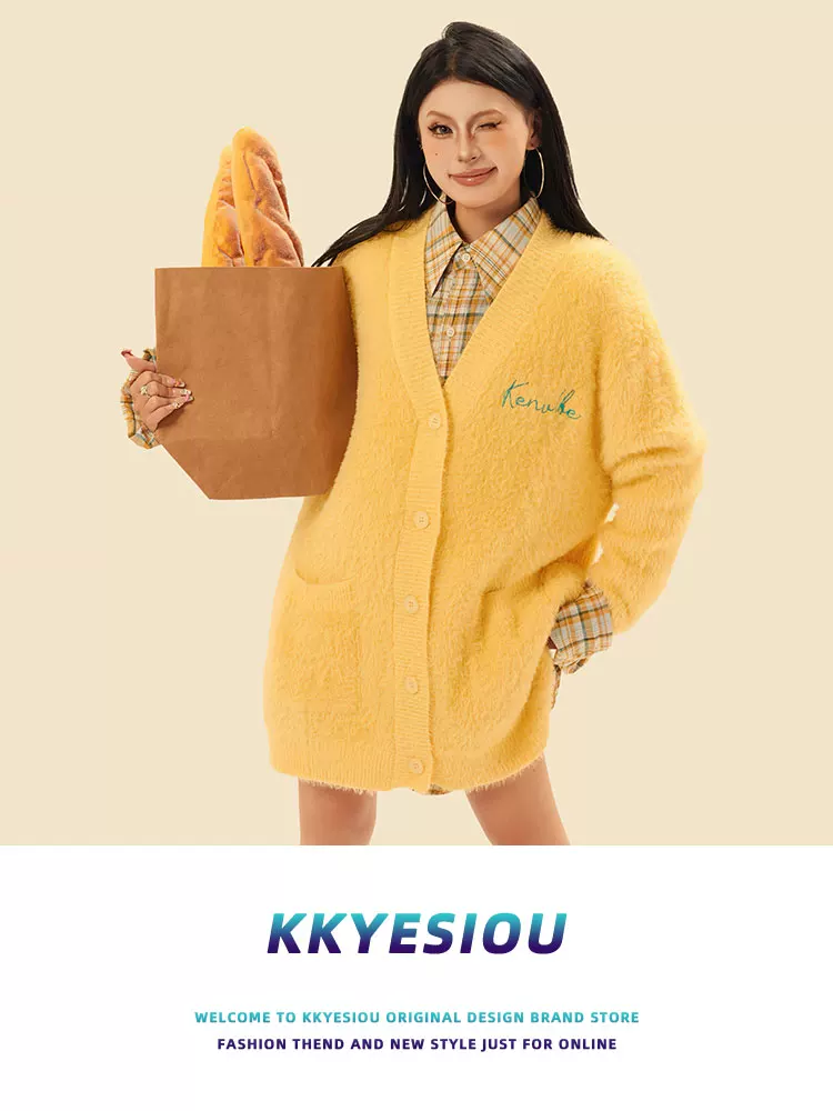 Áo cardigan dệt kim cổ chữ V phong cách đường phố Mỹ thêu lông mohair KKyesiou dành cho nam và nữ, áo khoác len cặp đôi phong cách lười biếng