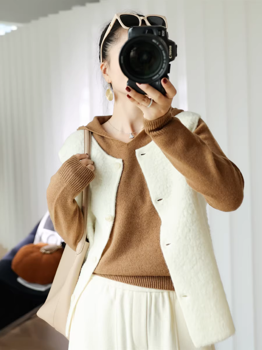 Giá trị tuyệt vời dành cho người hâm mộ! Áo len 100% len, mềm mại và thoải mái, liền mạch, đa năng, áo len có mũ trùm đầu rộng rãi dành cho nữ, mới cho mùa thu đông.