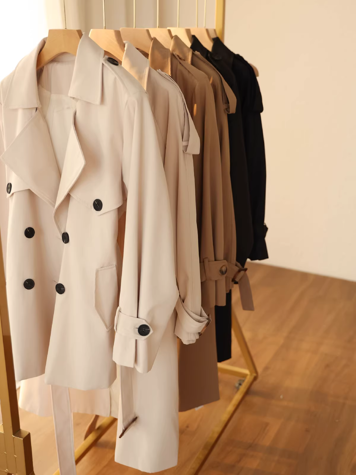 Ưu đãi siêu đặc biệt! Áo khoác ngắn dáng rộng, tôn dáng, cổ điển dành cho phụ nữ nhỏ nhắn, đơn giản và đa năng, phong cách mùa thu mới.