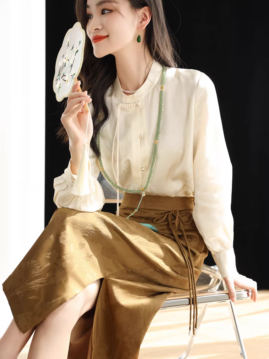 Áo sơ mi lụa cải tiến kiểu Trung Quốc mới dành cho nữ, mùa xuân, áo cổ đứng bằng lụa dâu tằm jacquard nặng 32 momme.