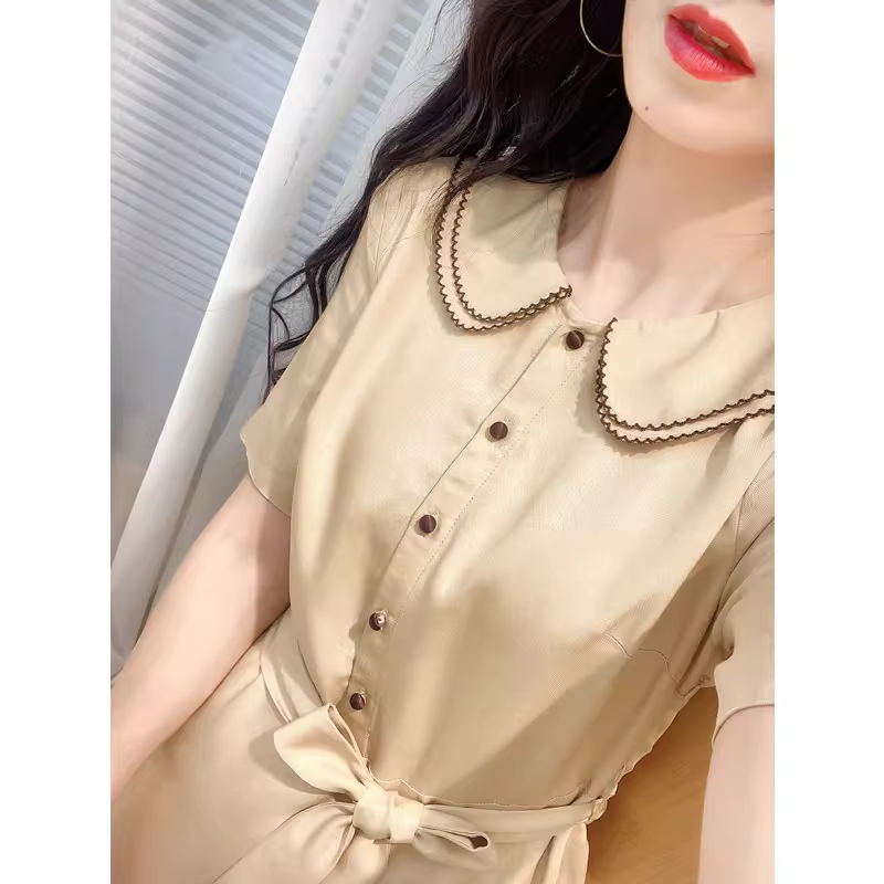 Đầm vải Tencel màu kaki thêu cổ áo kiểu Nhật giảm tuổi tác, thon gọn eo, kiểu dáng mùa hè mới