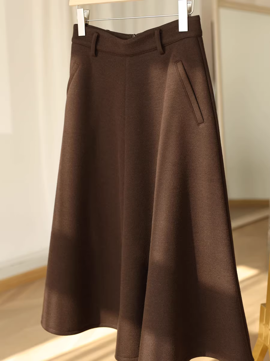 Váy len acetate! Váy len màu trơn dài ngang đùi, chất dày dặn, lót lông cừu, cạp cao, dáng chữ A, dành cho nữ, mùa thu đông.