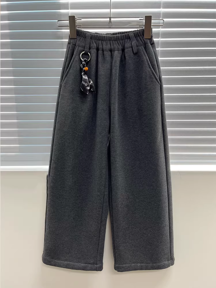 Quần thể thao lót lông cừu cho bé gái Thu Đông 2025 kiểu Hàn Quốc mới, cạp cao, dáng rộng, tôn dáng cho trẻ lớn, kiểu quần gạo