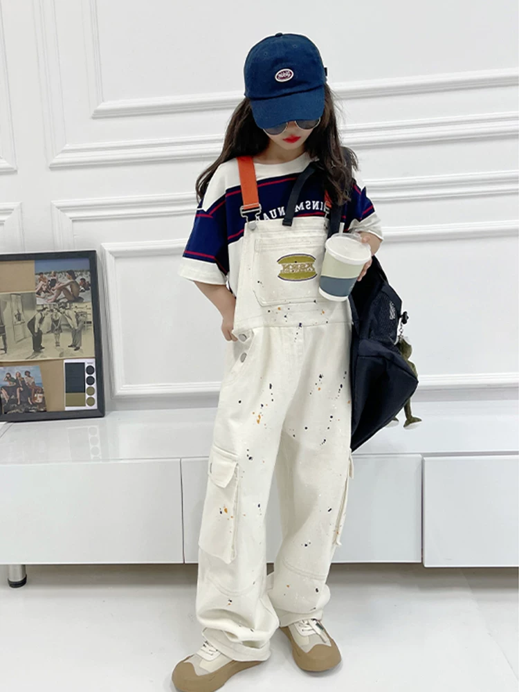 Quần yếm denim nữ bé gái xuân 2025 kiểu Hàn Quốc mới, thiết kế độc đáo họa tiết mực nước, quần ống thẳng mặc xuân thu