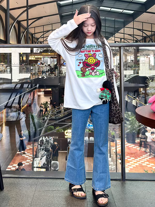 Quần nữ bé gái xuân hè 2025 kiểu dáng mới, quần loe cho trẻ lớn, chất liệu co giãn, tôn dáng, quần denim mỏng, quần trẻ em mặc thường ngày