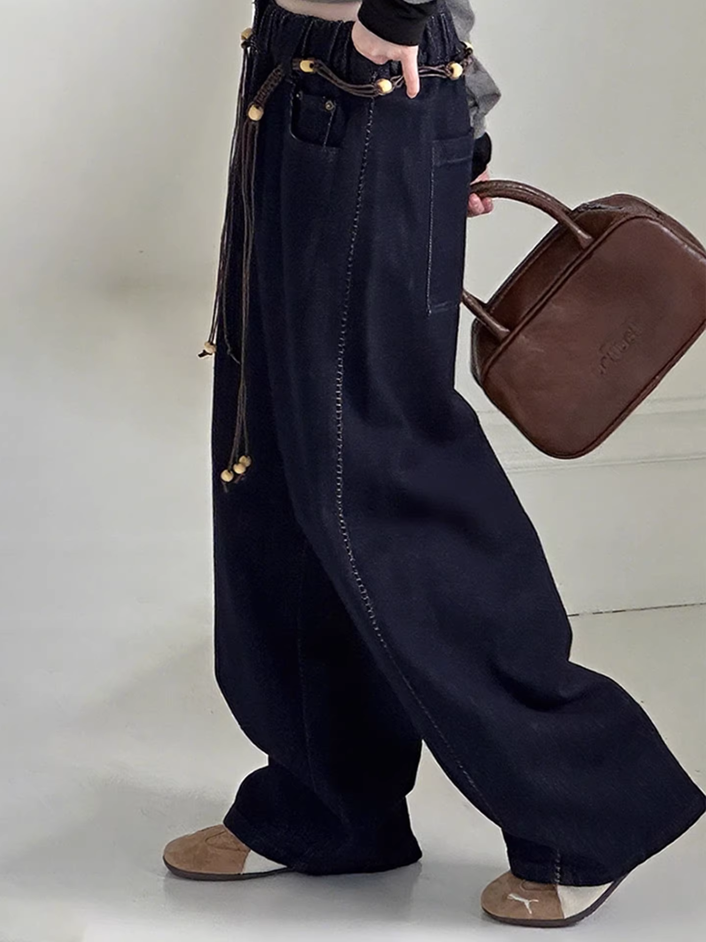 Quần bé gái trẻ em kiểu retro màu trơn đa năng quần bố mùa thu 2025 quần bé trai rộng rãi thoải mái thời trang