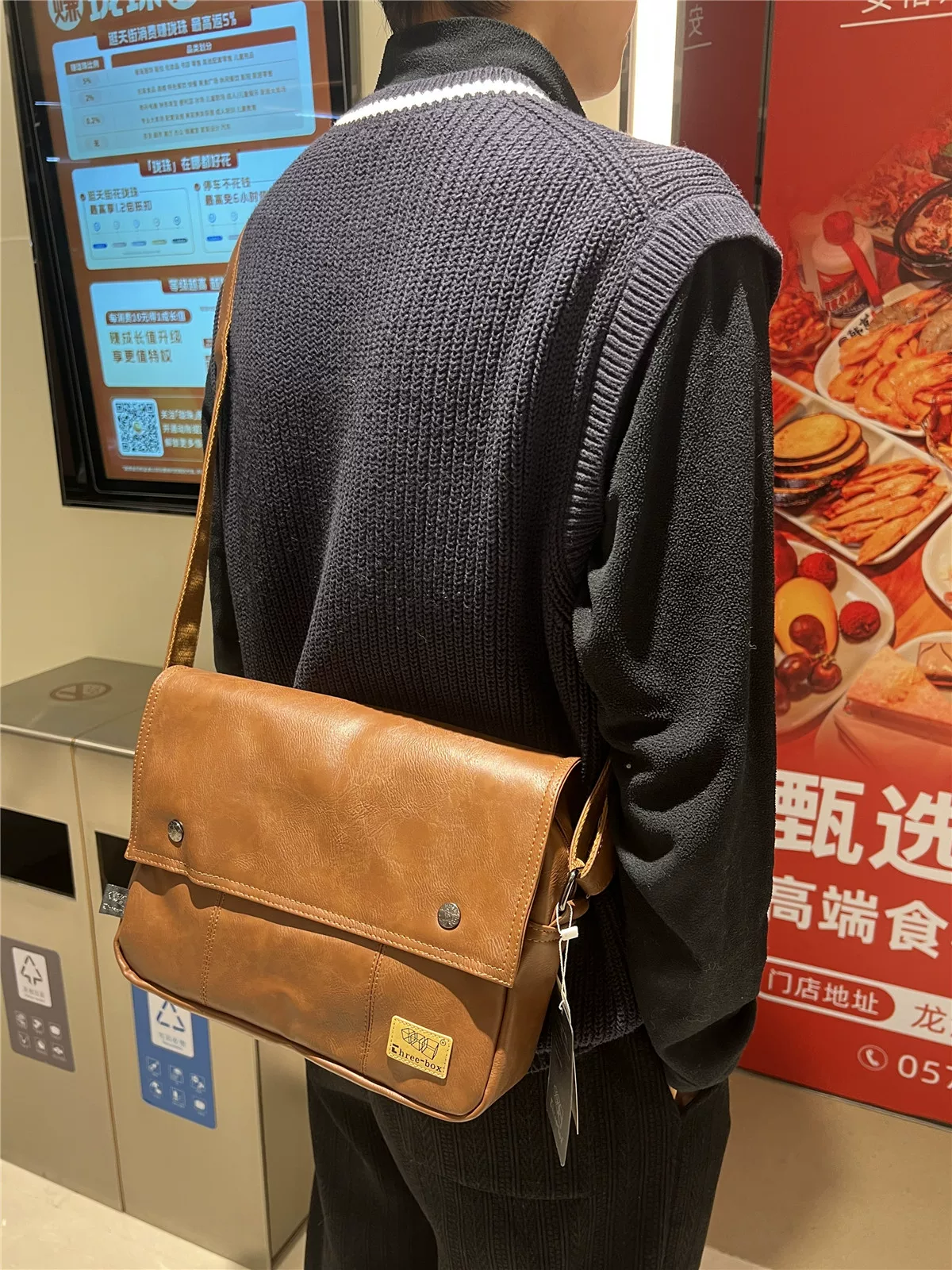 Túi đeo chéo thời trang nam 2024, túi đeo chéo kiểu dáng giản dị chất liệu da thật, túi đeo vai trẻ trung