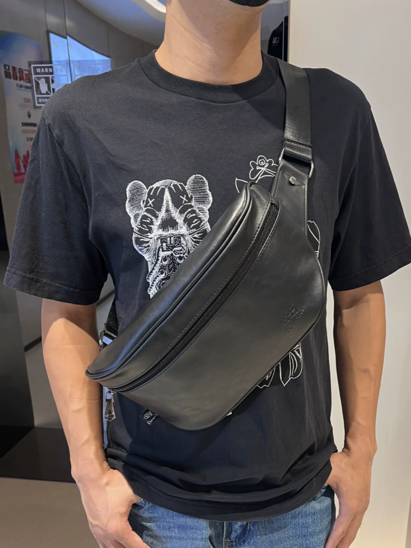 Túi đeo chéo ba ngăn phong cách Hàn Quốc bằng da mềm sức chứa lớn dành cho nam giới phong cách retro đa chức năng túi đeo thắt lưng túi đeo chéo một vai